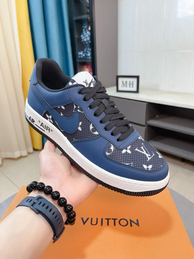 Men's shoes💰440🌹🌹[LV]🌹High-end brand of men's shoes: official website 1:1 latest masterpiece: the upper is made of Italian imported first-layer cowhide with special materials➕made of full genuine leather lining🔥, making walking more convenient and comfortable! Exclusive new style, stunning work [color]! Create a fashionable personality to set off your uniqueness! A must-have for trendy men! Classic🔥Number: 38-44